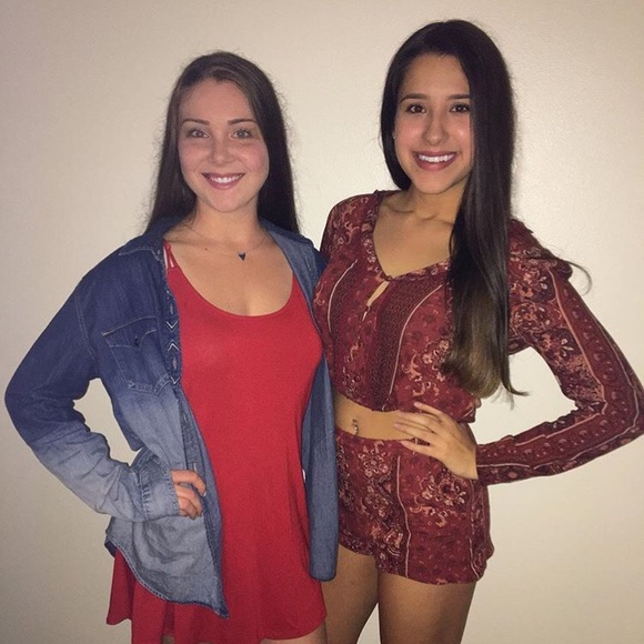 Kendall & Kylie Two Piece Set - Picture 4 of 4